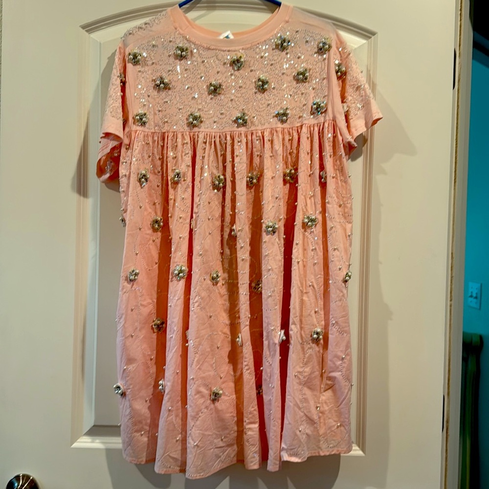 Pink Baby doll Party dress with Champagne Bottle Design - Picture 4 of 5